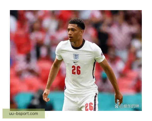 贝林厄姆英超赛场惊艳表现盘点 回顾他在英格兰顶级联赛的精彩时刻